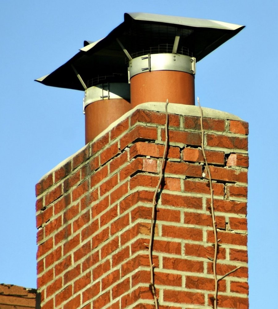 Tuckpointing services to replace deteriorating mortar